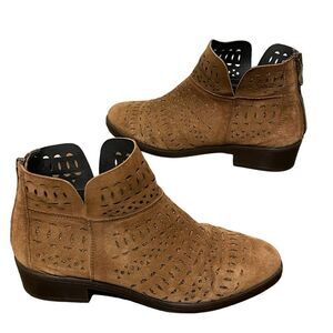 Kanna Suede Ankle Boots Perforated Tan Over Metallic Gold Size 38 EU 7.5 US